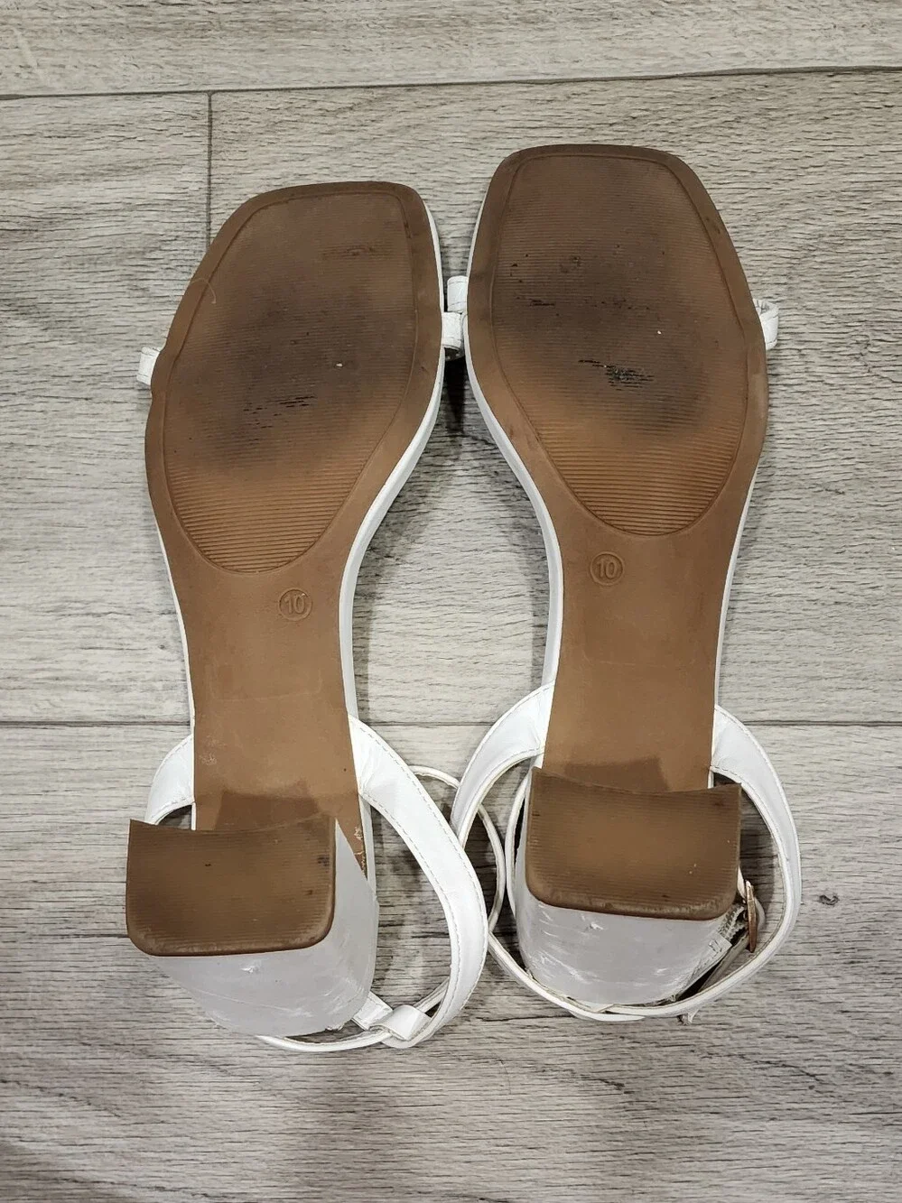 Classic White 3